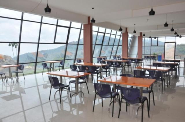 Golden Nest Hotel Yercaud Luaran gambar