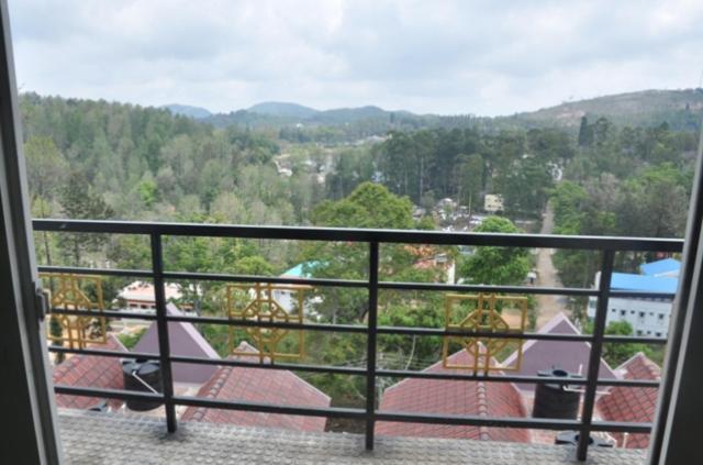 Golden Nest Hotel Yercaud Luaran gambar