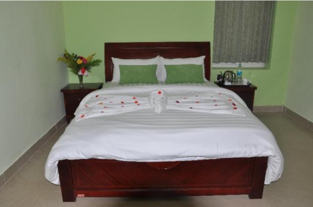 Golden Nest Hotel Yercaud Luaran gambar