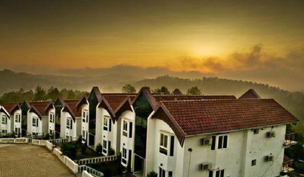 Golden Nest Hotel Yercaud Luaran gambar